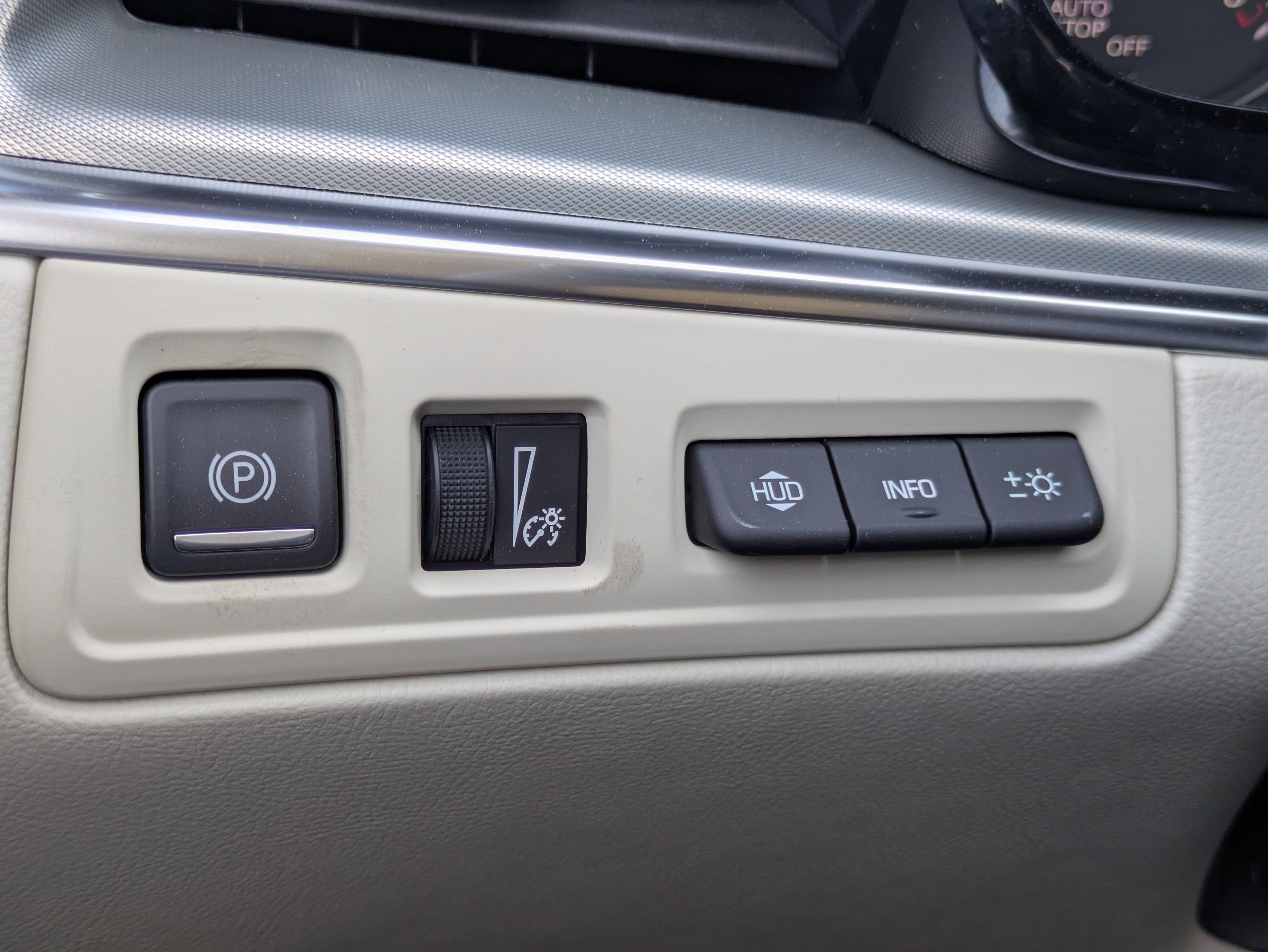 New 2026 Cadillac XT5 Premium Luxury w/ LPO, ONYX Package FWD image 16