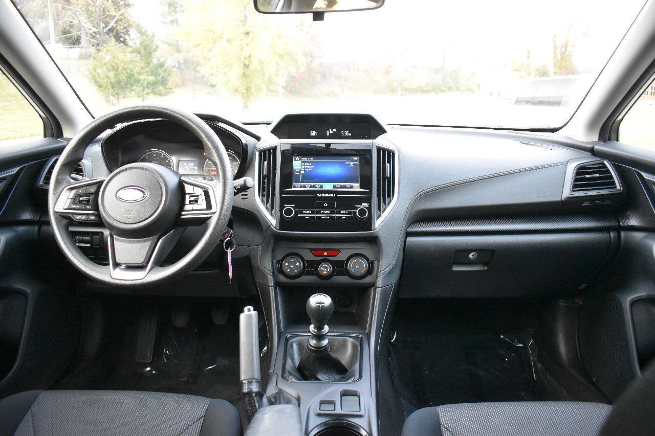 Used 2018 Subaru Crosstrek 2.0i image 17