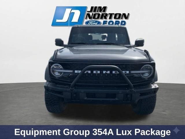 Used 2022 Ford Bronco Wildtrak image 3