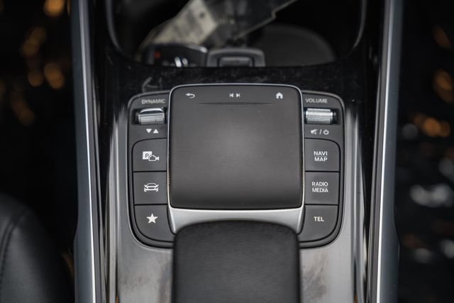 Used 2022 Mercedes-Benz GLB 250 4MATIC image 25