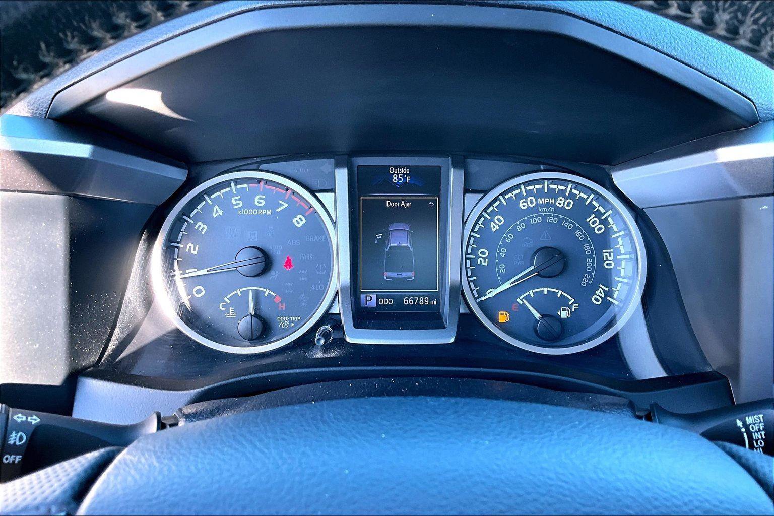 Certified 2019 Toyota Tacoma SR5 image 20