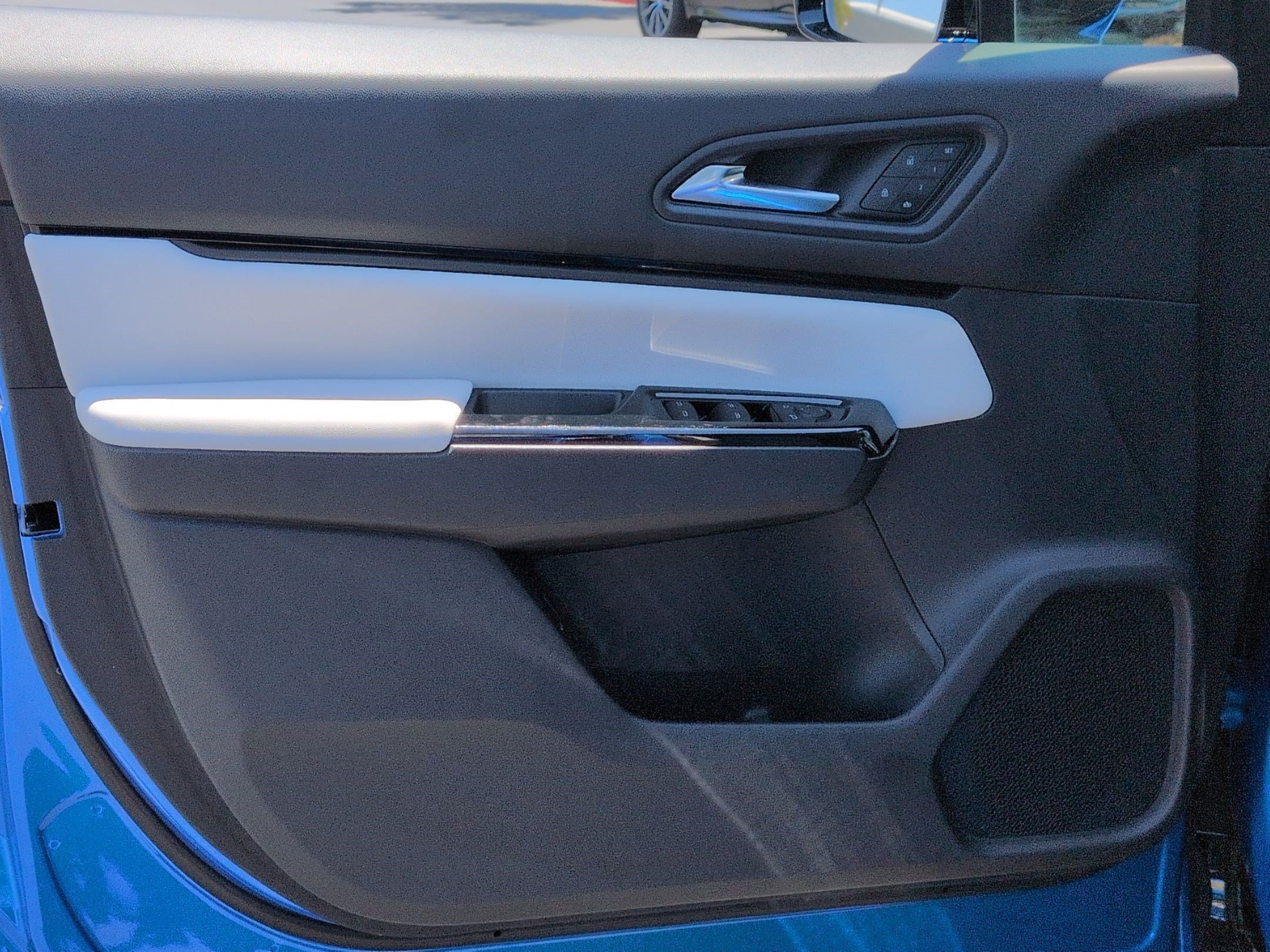 Used 2025 Honda Prologue Touring image 14