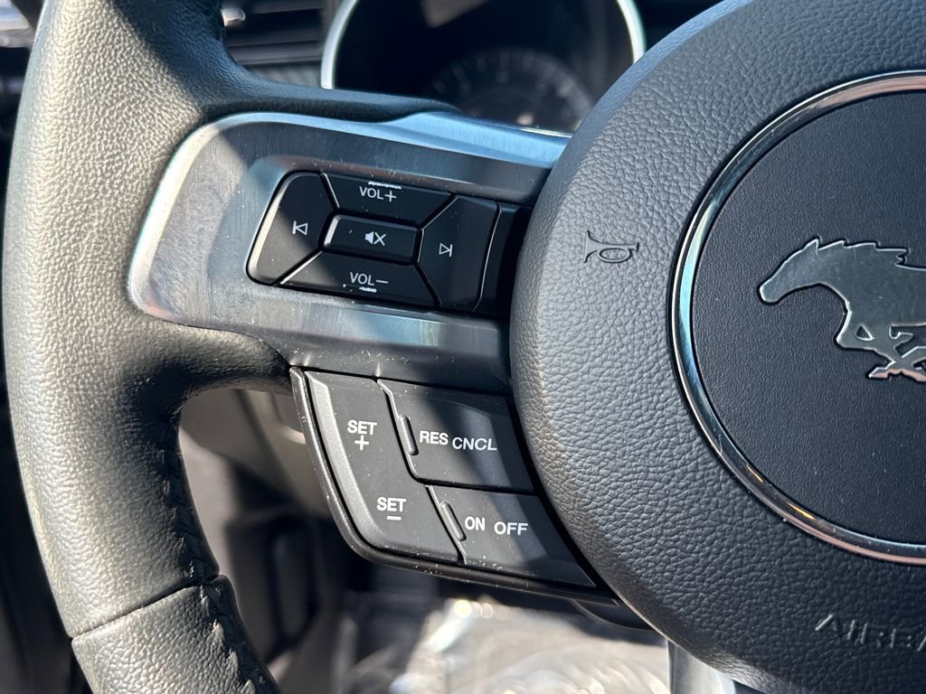 Used 2021 Ford Mustang Coupe image 15