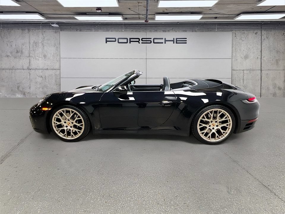 Certified 2023 Porsche 911 Carrera 4S AWD/4WD image 35