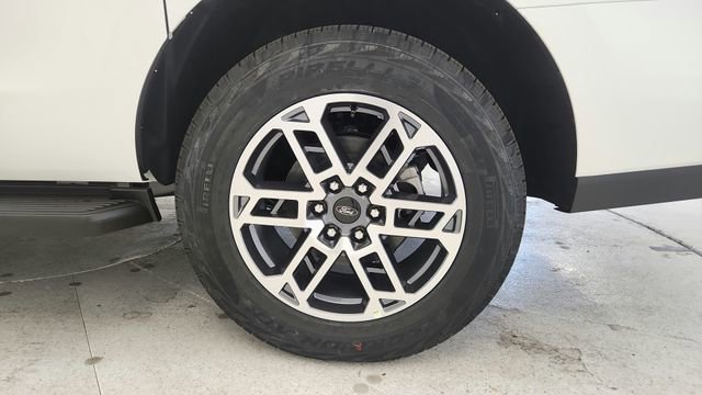 New 2025 Ford Expedition Max Active image 26