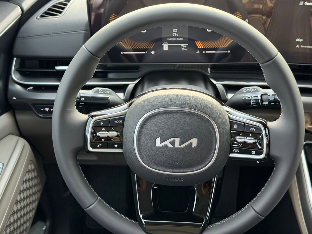 New 2026 Kia Carnival FWD image 31