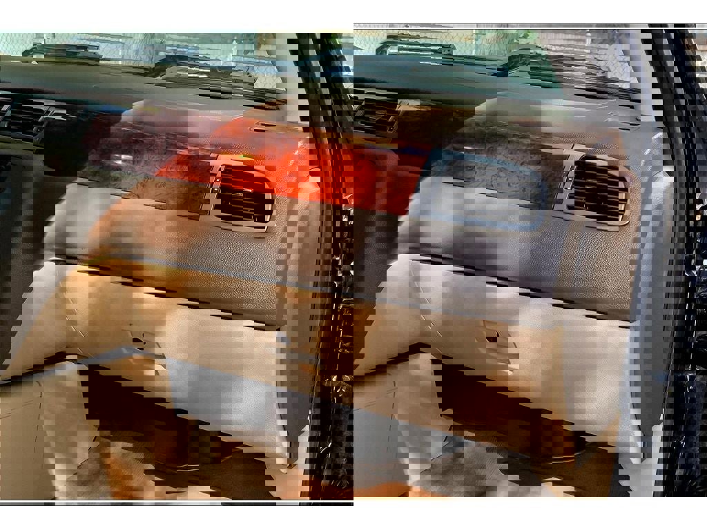 Used 2013 GMC Sierra 3500 SLT image 17