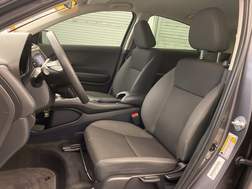 Used 2021 Honda HR-V LX image 19