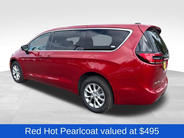 New 2025 Chrysler Pacifica Select AWD/4WD image 5