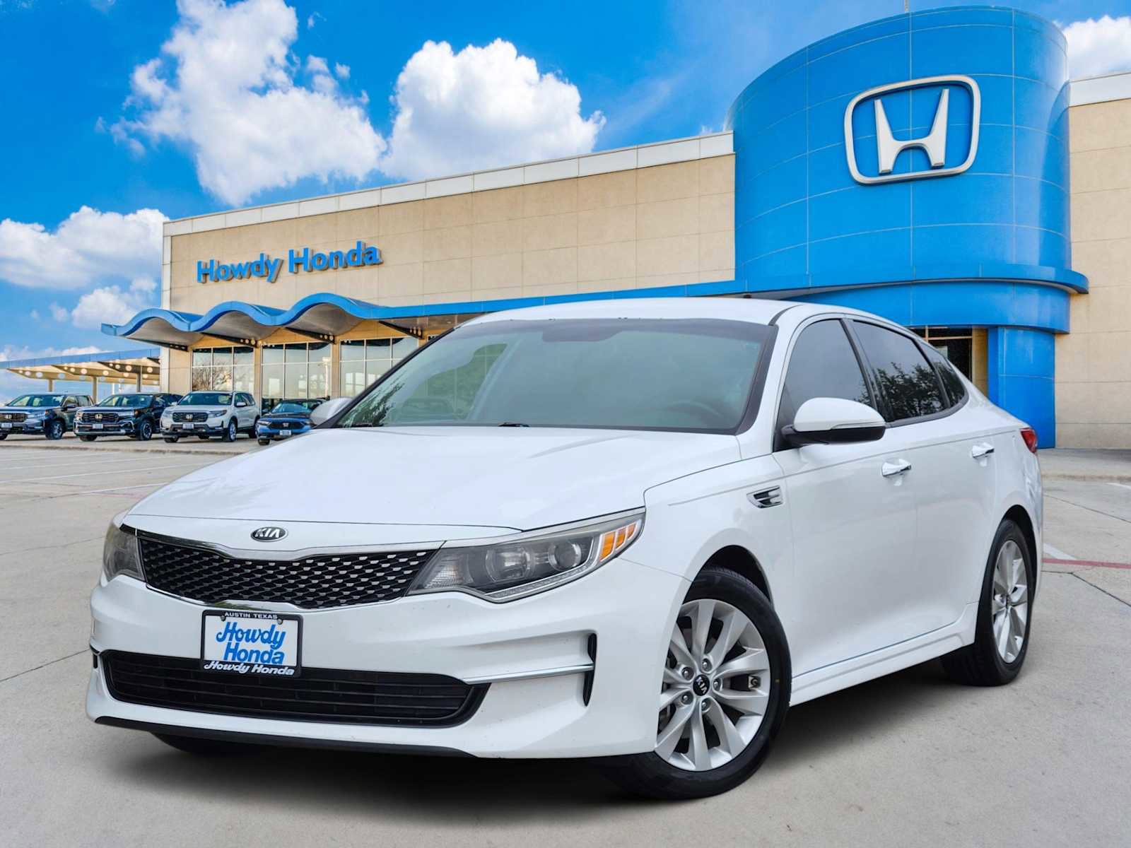 Used 2018 Kia Optima EX