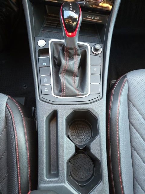 Used 2025 Volkswagen Jetta GLI Autobahn image 18