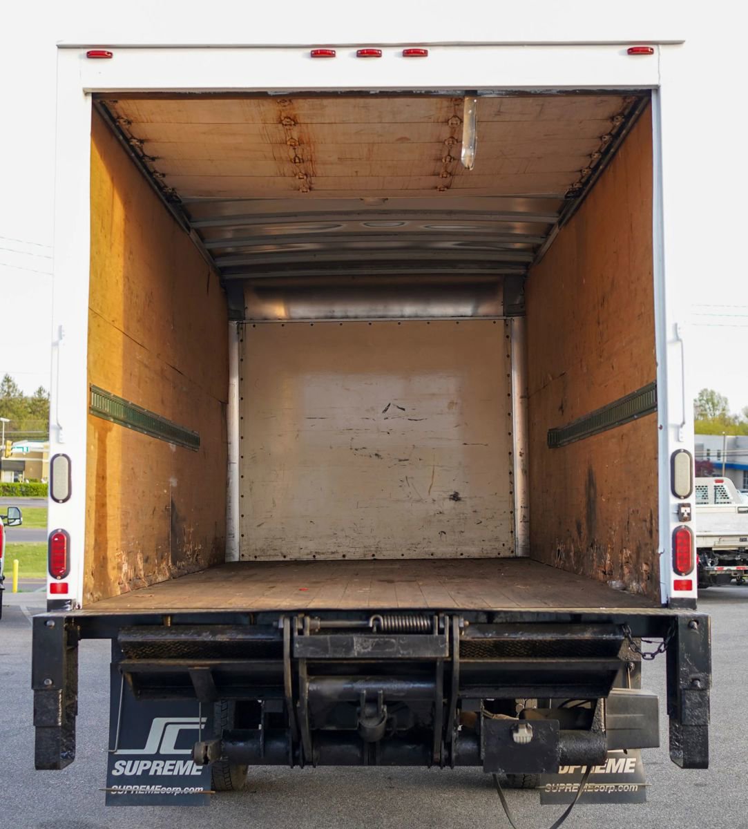 Used 2015 Ford F550 2WD Regular Cab Super Duty image 12