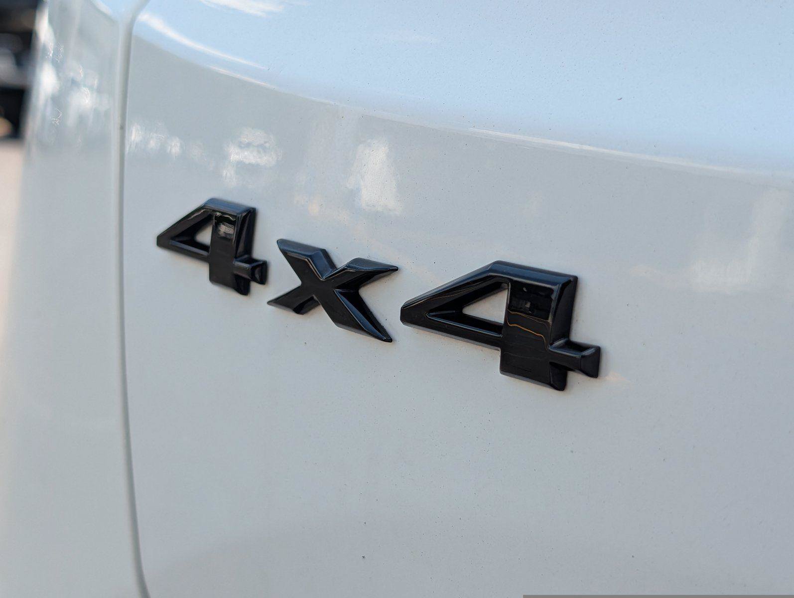 Used 2023 Jeep Renegade Trailhawk AWD/4WD image 35