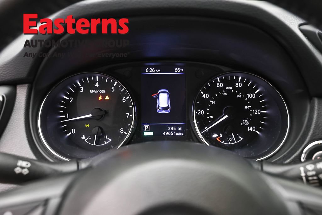 Used 2020 Nissan Rogue SV AWD/4WD image 18
