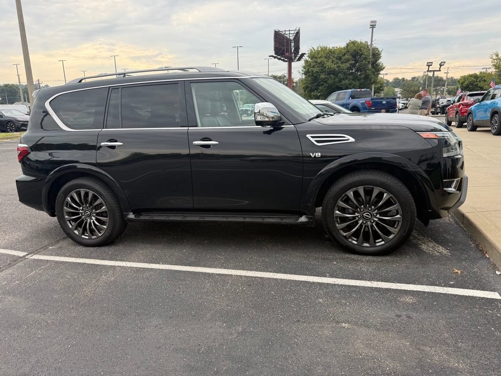 Used 2022 Nissan Armada Platinum w/ Captain's Chairs Package AWD/4WD image 3