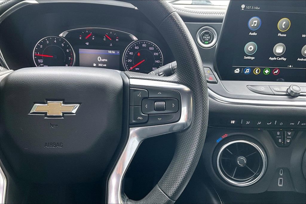 Used 2023 Chevrolet Blazer LT image 25