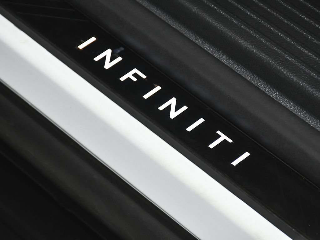 Used 2026 INFINITI QX80 Autograph w/ Premium Cargo Package AWD/4WD image 12