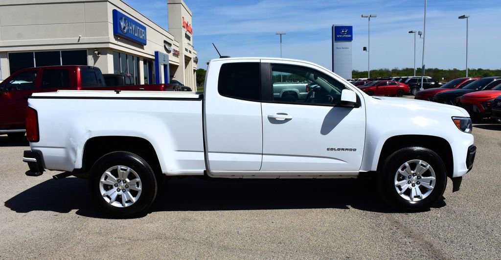 Used 2022 Chevrolet Colorado LT w/ Fleet Safety Package RWD image 2