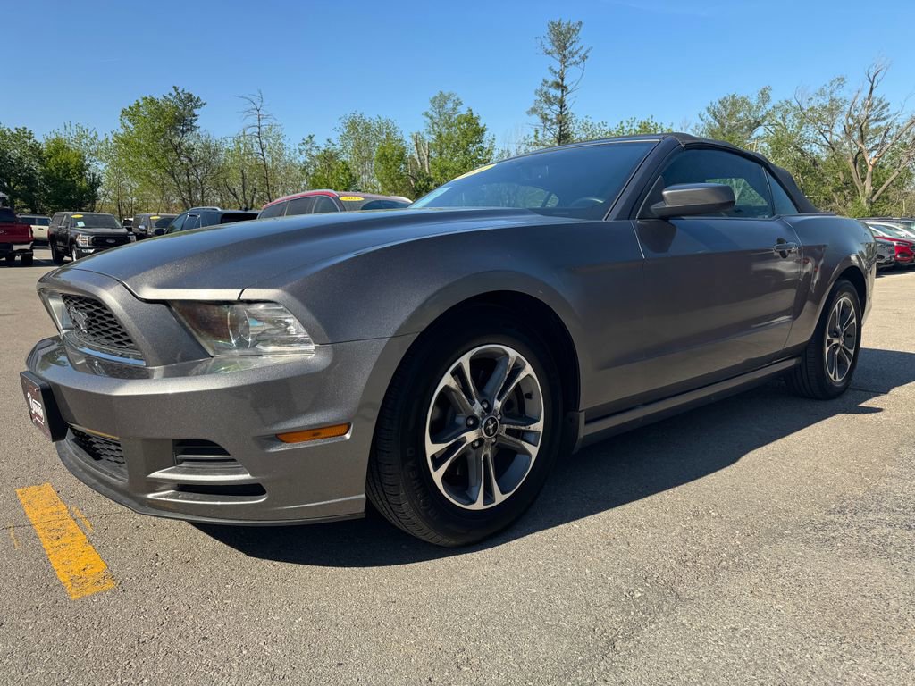 Used 2014 Ford Mustang Premium RWD image 2