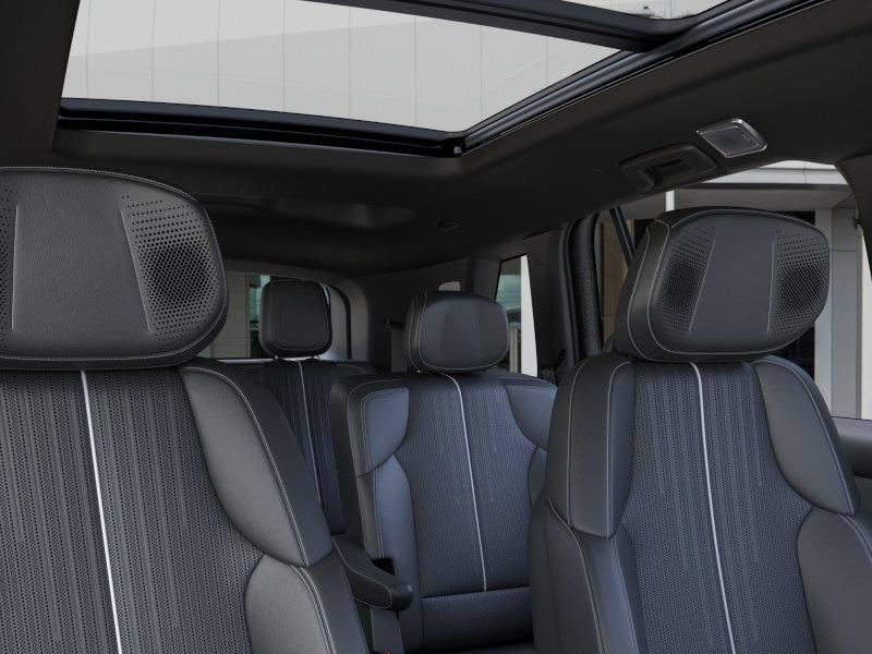 New 2027 Cadillac Vistiq Sport AWD/4WD image 24