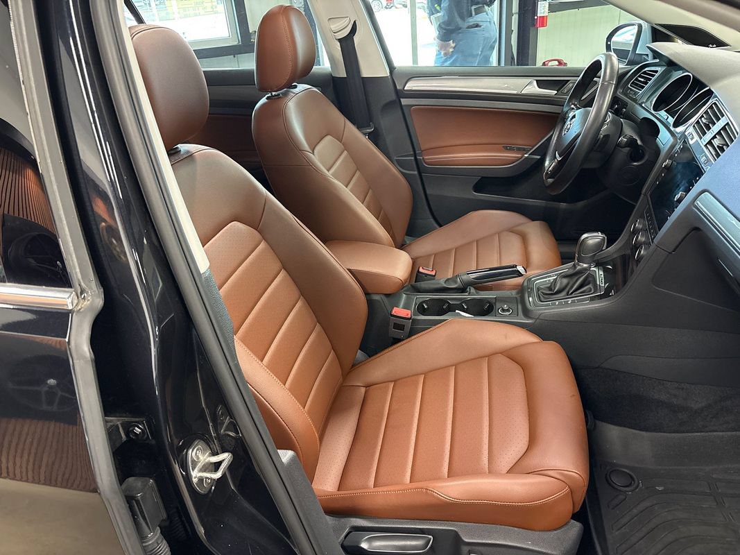Used 2018 Volkswagen Golf Alltrack SEL AWD/4WD image 56