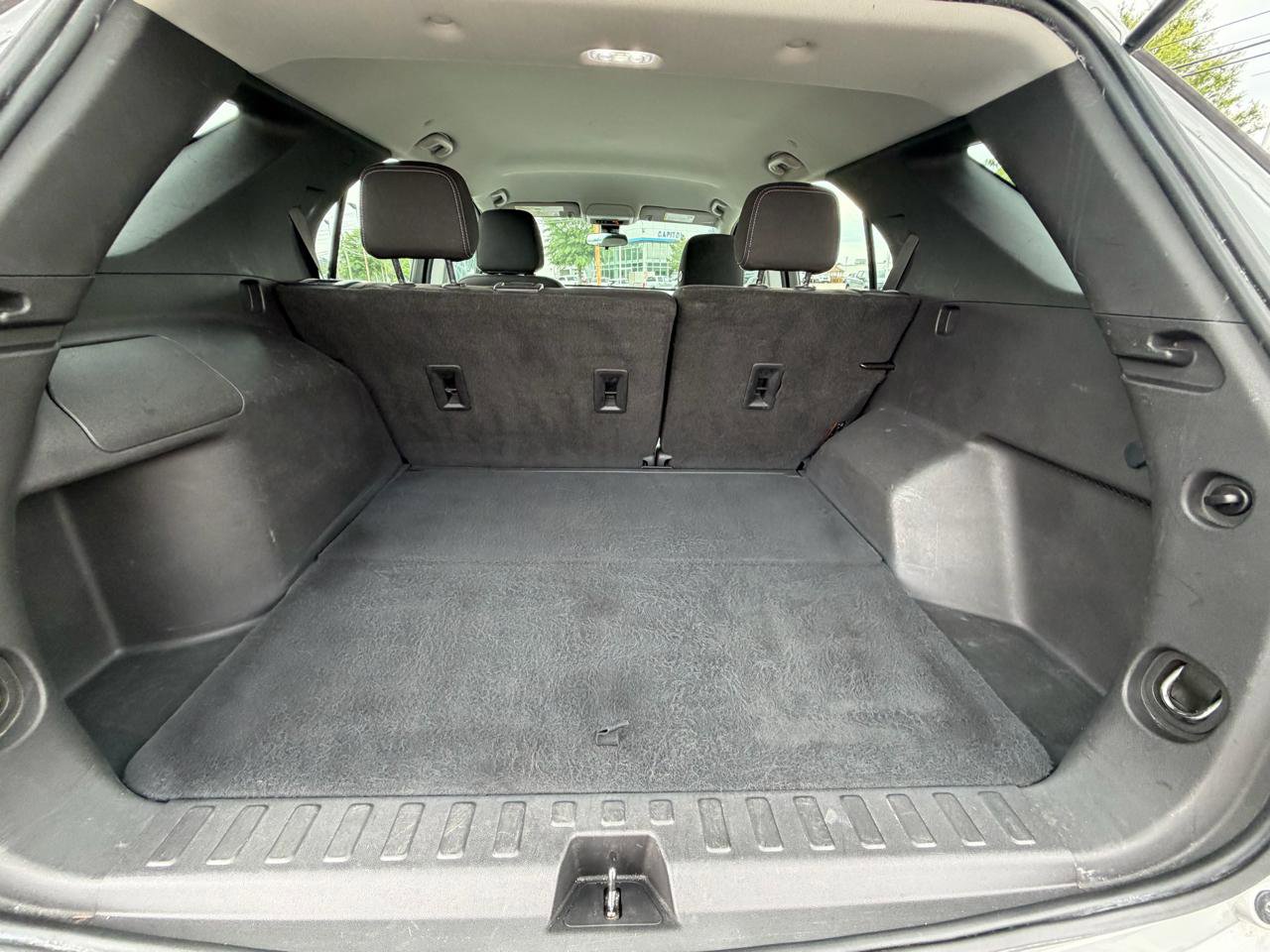 Used 2022 Chevrolet Equinox LS w/ Driver Confidence II Package FWD image 31