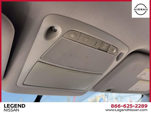 Used 2015 Nissan Rogue SV AWD/4WD image 27