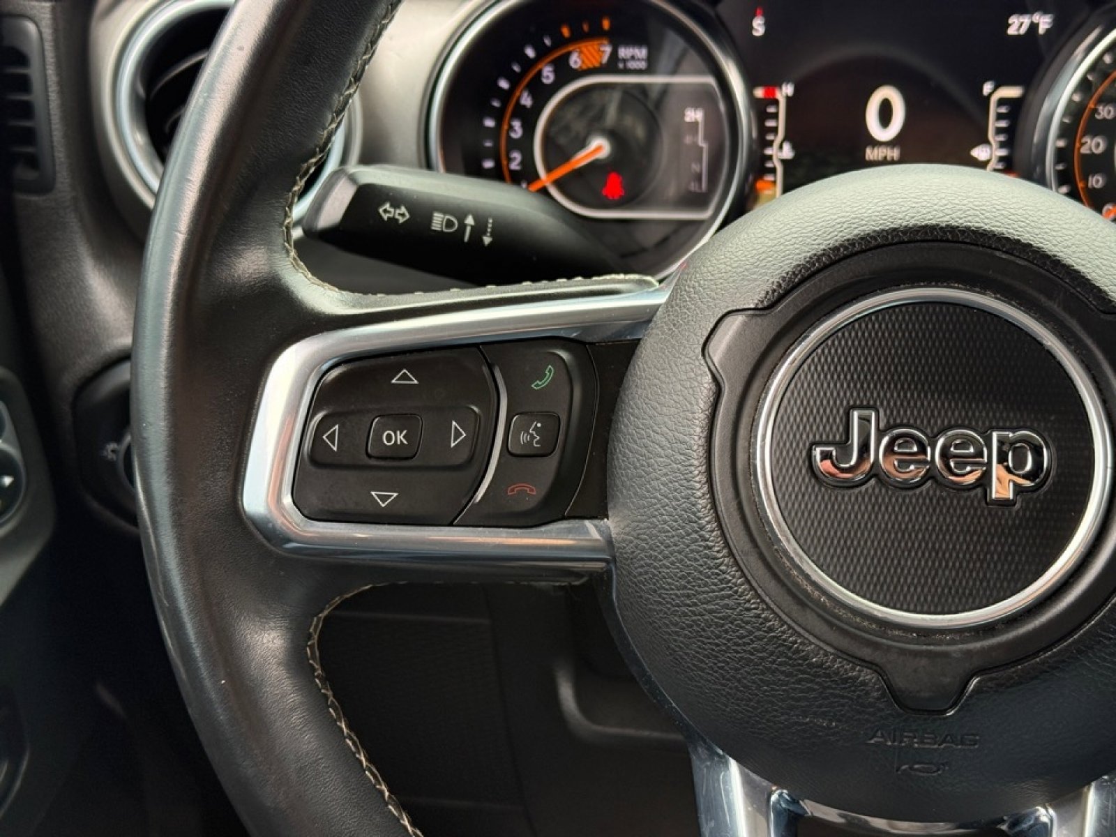 Used 2019 Jeep Wrangler Unlimited Sahara w/ Safety Group image 24