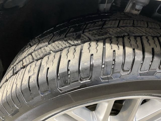 Used 2018 Jeep Grand Cherokee Summit image 41