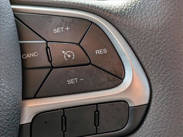 Used 2023 Jeep Renegade Latitude image 16