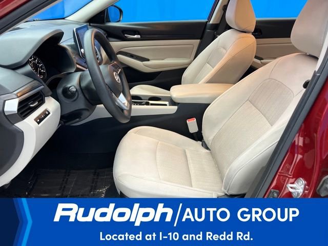 Used 2025 Nissan Altima 2.5 SV image 10