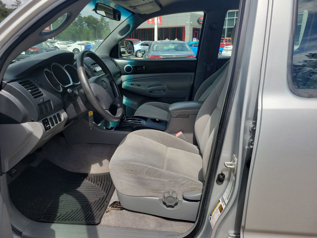 Used 2008 Toyota Tacoma PreRunner image 16