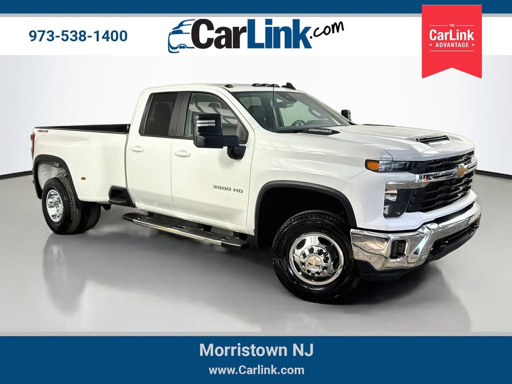 Used 2025 Chevrolet Silverado 3500 LT AWD/4WD image 1