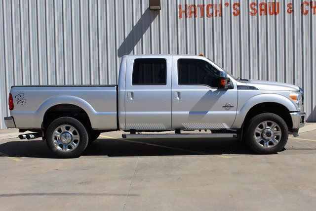 Used 2015 Ford F350 Lariat w/ Chrome Package image 3