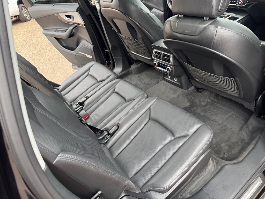 Used 2019 Audi Q7 2.0T Premium Plus w/ Premium Plus Package AWD/4WD image 29