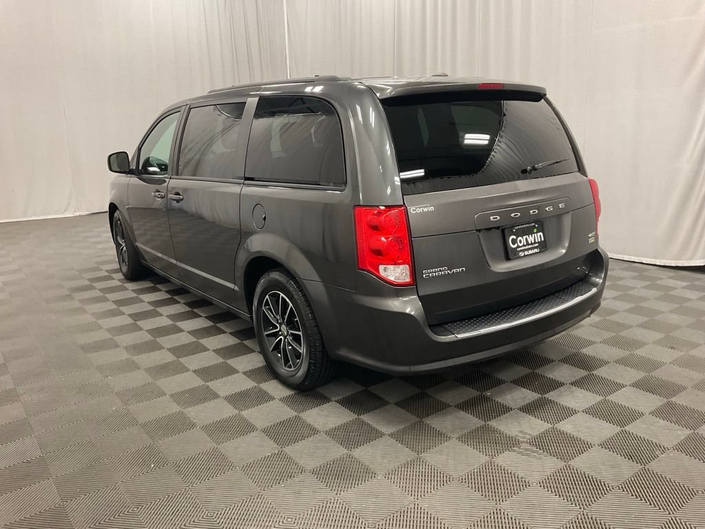 Used 2018 Dodge Grand Caravan GT FWD image 4