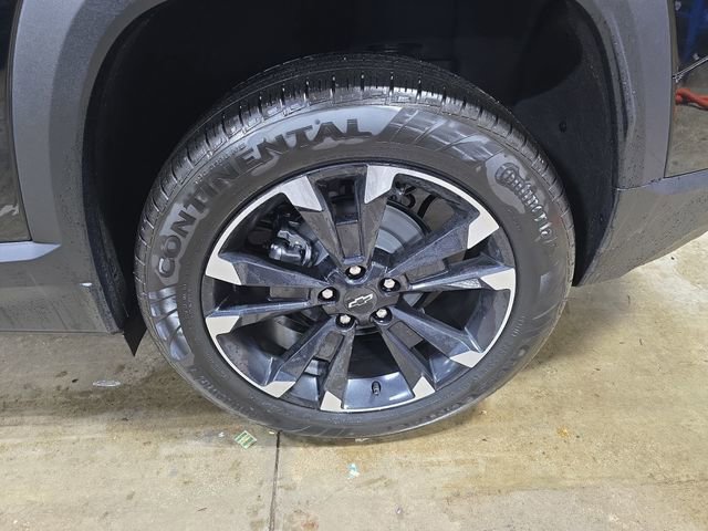 New 2026 Chevrolet Equinox RS w/ LPO, Floor Liner Package image 34