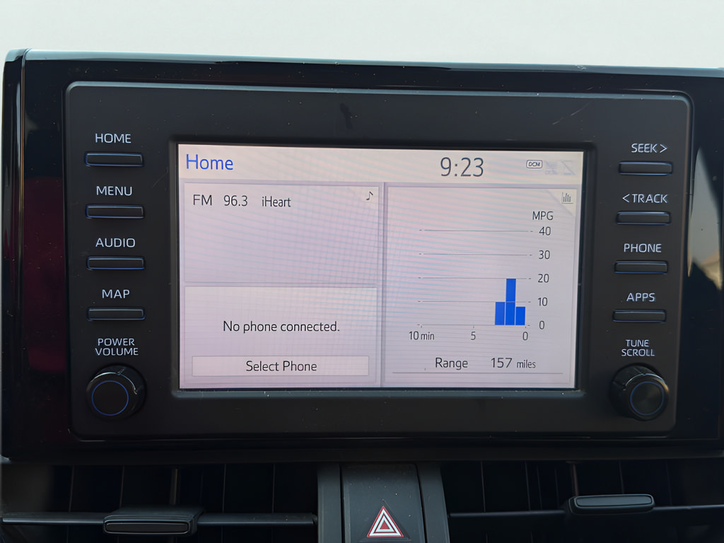 Used 2019 Toyota RAV4 XLE AWD/4WD image 11