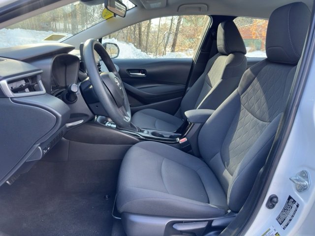 Used 2021 Toyota Corolla LE w/ Carpet Mat Package (TMS) image 17