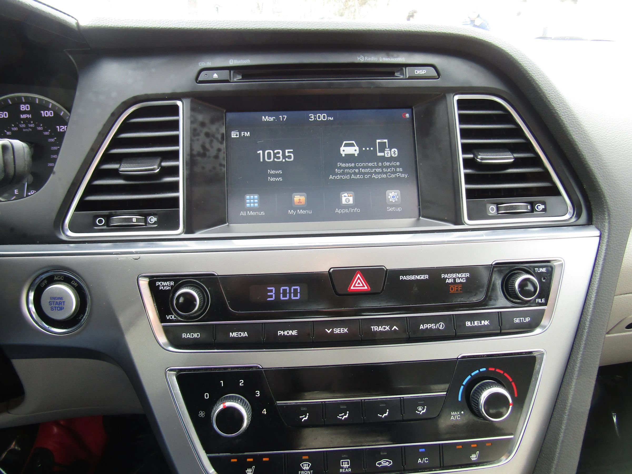 Used 2016 Hyundai Sonata Sport w/ Option Group 1V FWD image 28