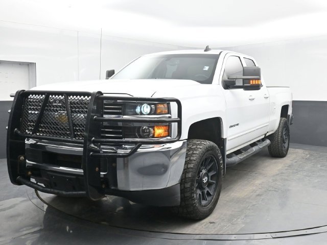 Used 2017 Chevrolet Silverado 2500 LT AWD/4WD image 10