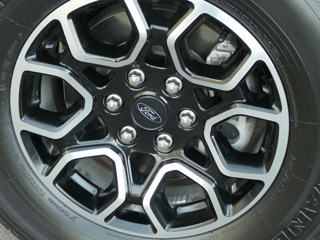 Used 2023 Ford F150 XLT w/ Equipment Group 302A High image 12