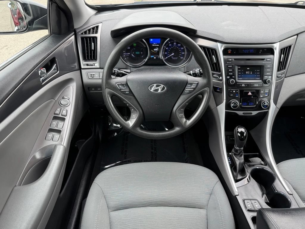 Used 2014 Hyundai Sonata Hybrid FWD image 28