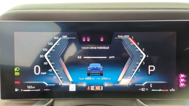 Used 2023 BMW 760i xDrive AWD/4WD image 37