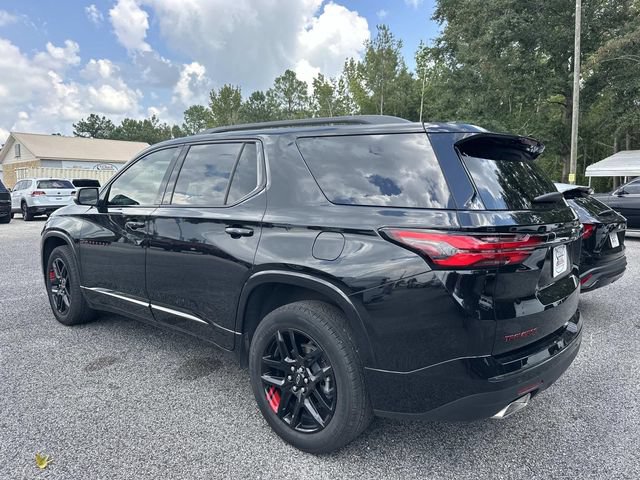 Used 2023 Chevrolet Traverse Premier w/ Redline Edition FWD image 9
