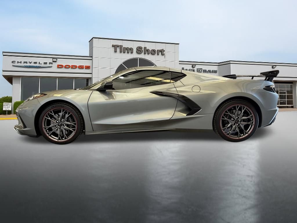 Used 2024 Chevrolet Corvette Stingray Coupe w/ Z51 Performance Package image 2