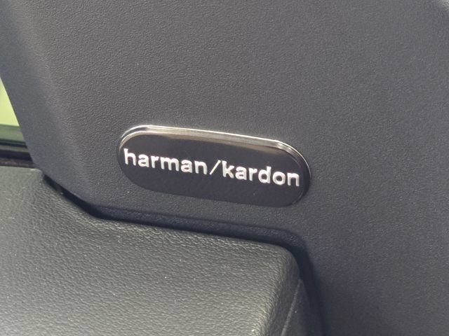 Used 2021 Dodge Charger SRT Hellcat w/ Harman/Kardon Audio Group RWD image 17