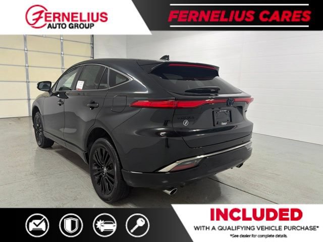 Used 2023 Toyota Venza Nightshade AWD/4WD image 6