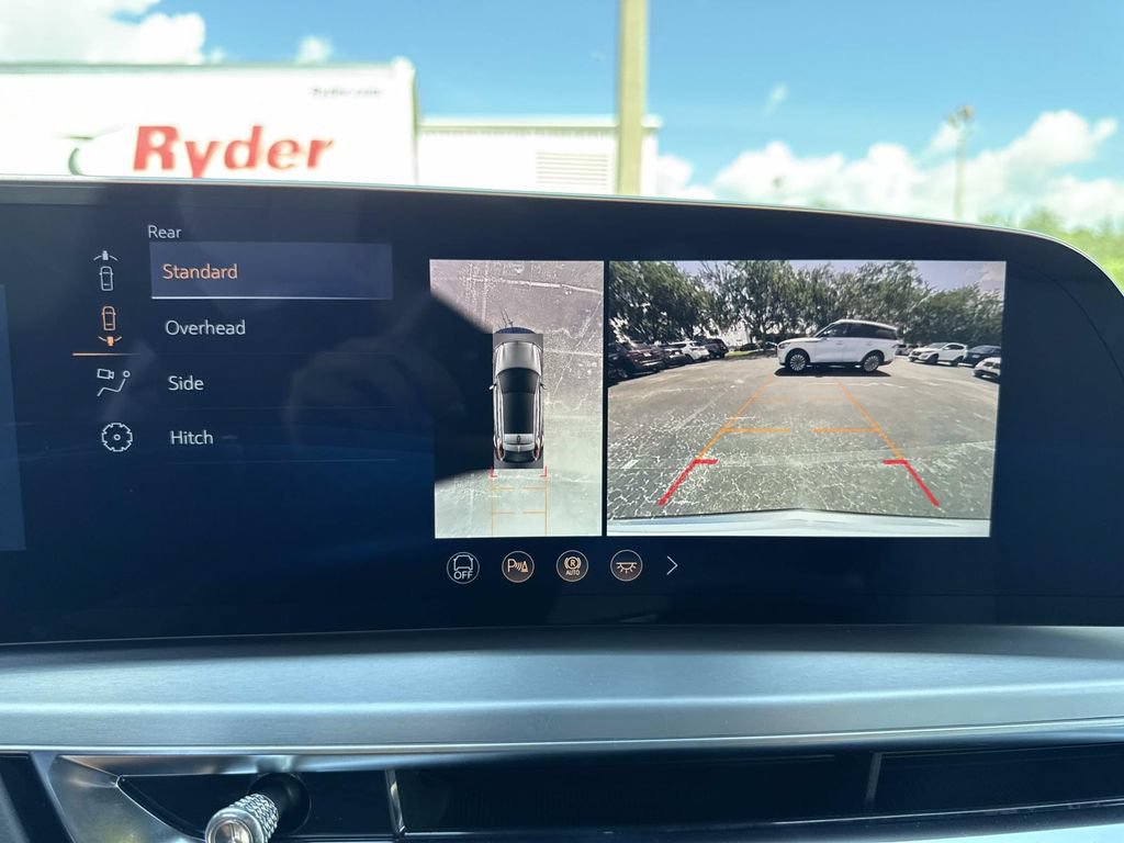 New 2026 Cadillac Lyriq Luxury RWD image 24