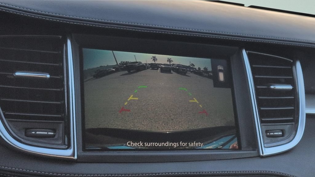 Used 2021 INFINITI QX50 Luxe w/ Appearance Package FWD image 18